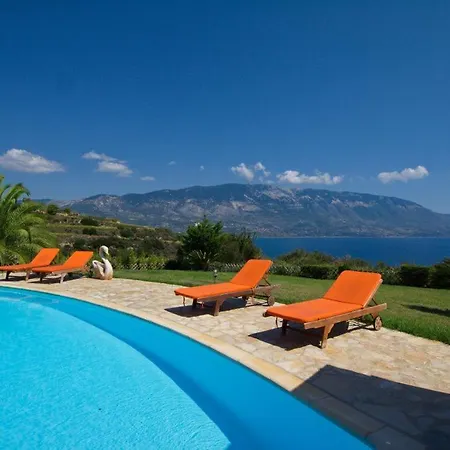 Kleismata Sleeps 6 T228155 * Klismata