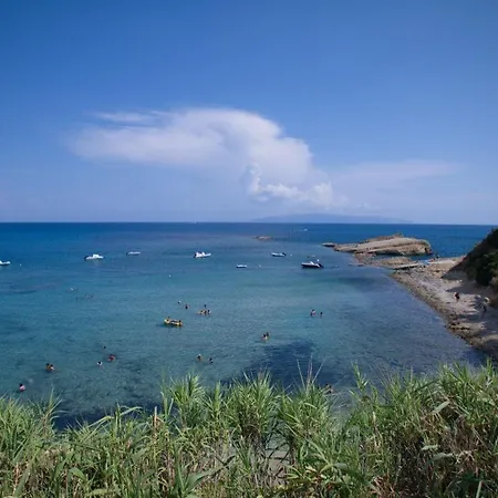 Kleismata Sleeps 6 T228155 Klismata