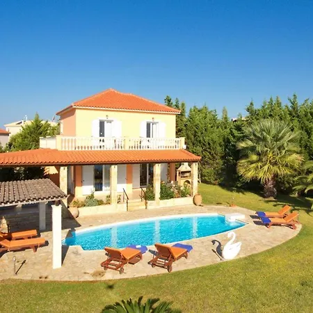 Kleismata Sleeps 6 T228155 Klismata