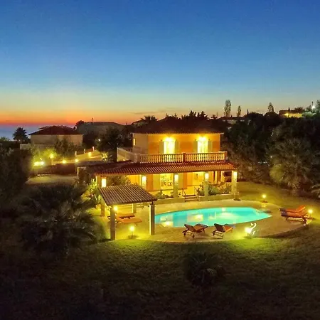 Villa Kleismata Sleeps 6 T228155 Klismata